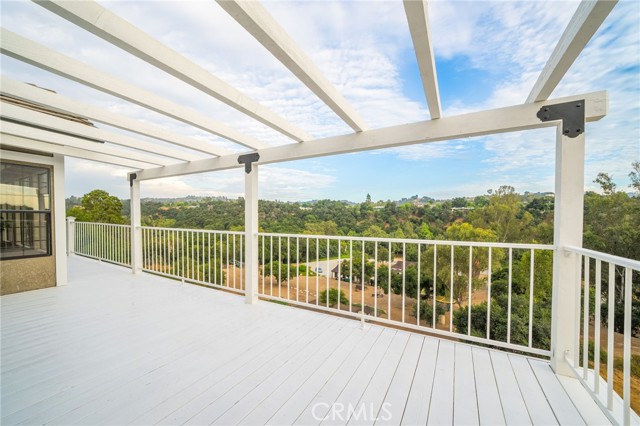 Detail Gallery Image 22 of 56 For 1187 Edinburgh Rd, San Dimas,  CA 91773 - 5 Beds | 4 Baths
