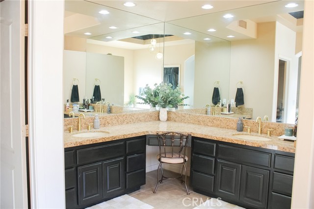Detail Gallery Image 10 of 37 For 7525 Whitney Ave, Yucca Valley,  CA 92284 - 4 Beds | 2 Baths