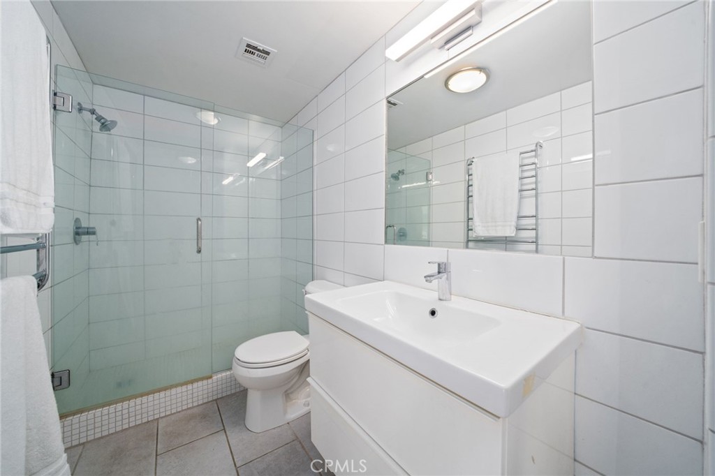 https://media.crmls.org/medias/c0d481dd-3ece-422c-9062-e885ecee23b6.jpg?preset=X-Large