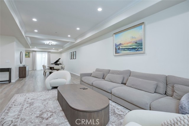 Detail Gallery Image 21 of 34 For 3974 Pennsylvania #112,  La Crescenta,  CA 91214 - 3 Beds | 3 Baths