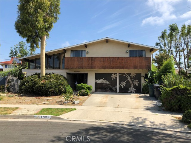 17362 Mira Loma Circle, Huntington Beach, CA 92647