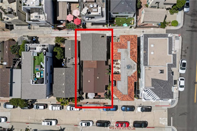 241 33rd Street, Hermosa Beach, California 90254, 2 Bedrooms Bedrooms, ,1 BathroomBathrooms,Residential,Sold,33rd,SB23145037