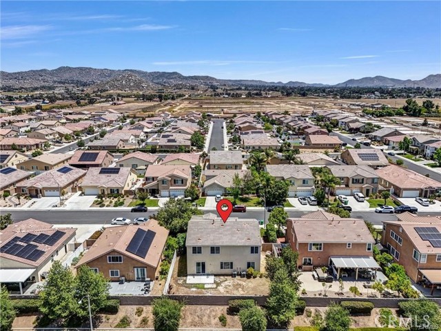 24821 Melrose Drive, Romoland CA: https://media.crmls.org/medias/c0d5c83a-cb73-47e3-8e77-9391b2f70a60.jpg