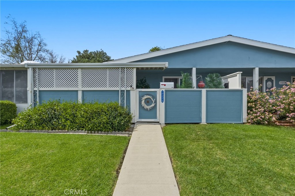 19237 Avenue Of The Oaks #B