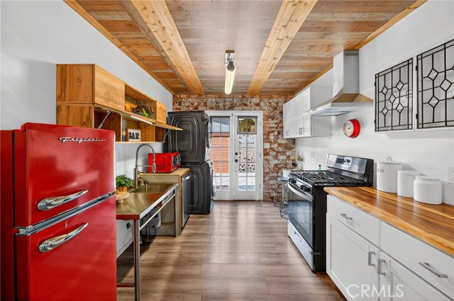 Detail Gallery Image 13 of 64 For 261 N Oak, Pasadena,  CA 91107 - 4 Beds | 3 Baths