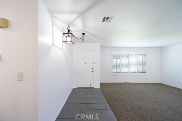 Detail Gallery Image 7 of 40 For 3576 Congress Dr, Riverside,  CA 92503 - 3 Beds | 2 Baths