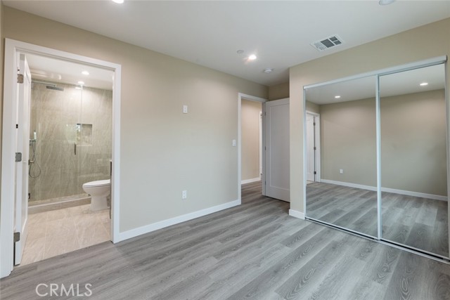 Detail Gallery Image 19 of 25 For 10631 Collett #1/2,  Granada Hills,  CA 91344 - 3 Beds | 2/1 Baths