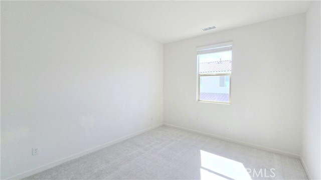 3942 Lavine Way, Corona CA: https://media.crmls.org/medias/c0d7e2b1-8406-4e4c-9efb-674628b026c1.jpg