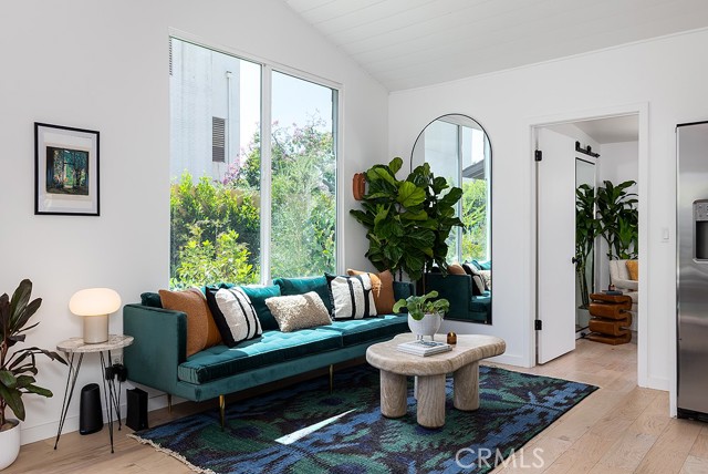 1215 N Avenue 56, Los Angeles CA: https://media.crmls.org/medias/c0d8675a-8c1c-41cd-b007-cc72f1227266.jpg