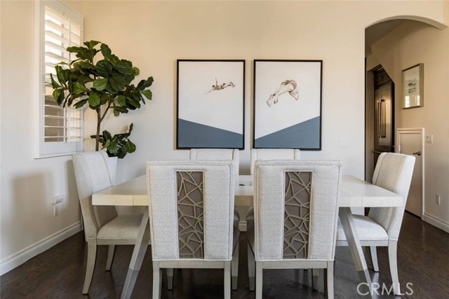 Detail Gallery Image 7 of 38 For 615 7th Street, Huntington Beach,  CA 92648 - 4 Beds | 4/1 Baths