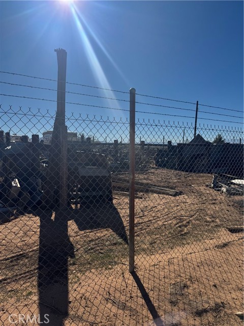 Detail Gallery Image 5 of 49 For 14423 Lynn, Apple Valley,  CA 92307 - 1 Beds | 1 Baths