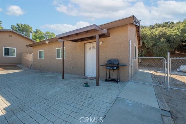 18414 Texas Canyon Road, Saugus CA: https://media.crmls.org/medias/c0dae382-21bb-485b-ba0d-fb747301d91b.jpg