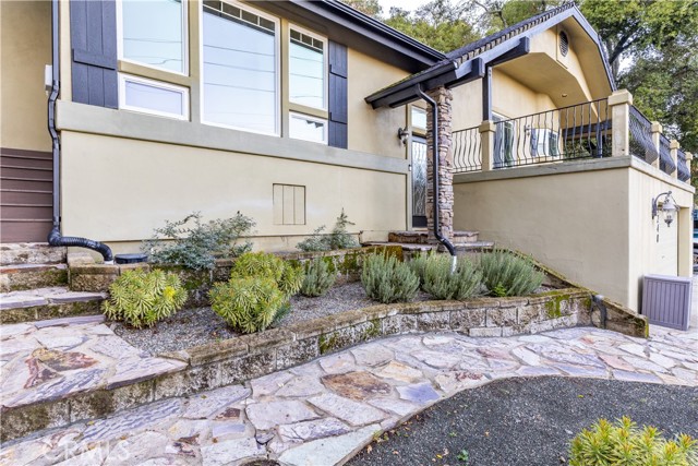 Detail Gallery Image 2 of 40 For 9240 Carmelita, Atascadero,  CA 93422 - 3 Beds | 2 Baths