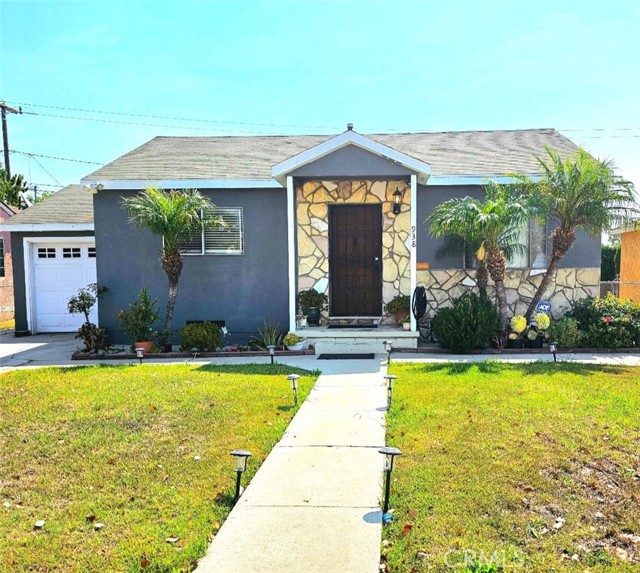 Detail Gallery Image 2 of 11 For 938 S Tajauta Ave, Compton,  CA 90220 - 2 Beds | 1 Baths