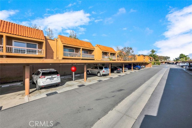 6600 Warner Avenue, Huntington Beach CA: https://media.crmls.org/medias/c0db2a95-7aeb-46ef-b463-cf36e4951328.jpg