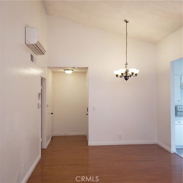 Detail Gallery Image 5 of 54 For 1661 Neil Armstrong #231,  Montebello,  CA 90640 - 1 Beds | 1 Baths