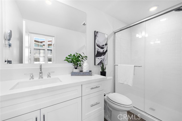 Detail Gallery Image 17 of 29 For 466 Besalu, Mission Viejo,  CA 92692 - 1 Beds | 1/1 Baths