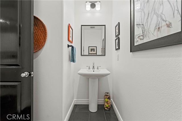 Detail Gallery Image 11 of 46 For 269 Azalea St, Fillmore,  CA 93015 - 3 Beds | 2/1 Baths