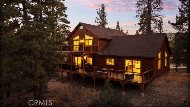 Detail Gallery Image 3 of 46 For 195 Teakwood Dr, Big Bear Lake,  CA 92315 - 4 Beds | 3/1 Baths