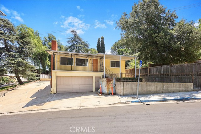 Detail Gallery Image 3 of 35 For 1312 N Avenue 46, Los Angeles,  CA 90041 - 3 Beds | 2 Baths