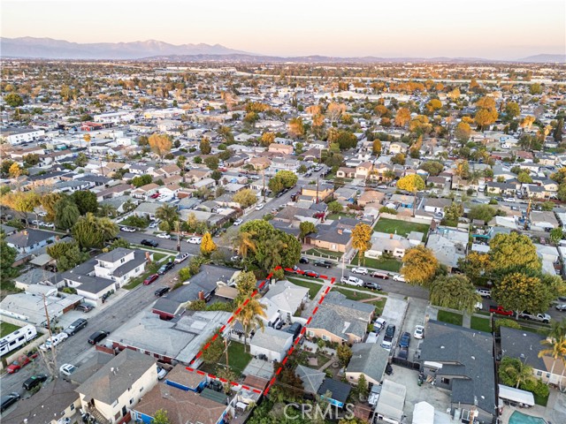 Detail Gallery Image 33 of 35 For 307 S Locust Ave, Compton,  CA 90221 - 4 Beds | 2 Baths