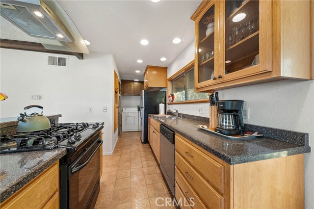 Detail Gallery Image 21 of 72 For 3153 Saint Francis Dr, Lakeport,  CA 95453 - 3 Beds | 2 Baths