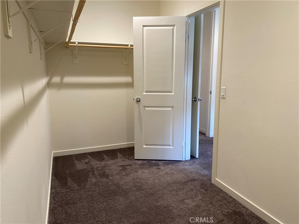 https://media.crmls.org/medias/c0e1e981-32f2-4ddc-ade6-21881864edc5.jpg?preset=X-Large
