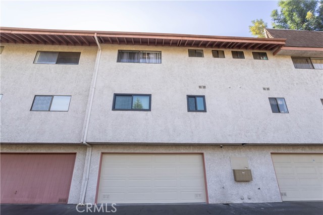 Detail Gallery Image 38 of 53 For 18425 Saticoy St #9,  Reseda,  CA 91335 - 3 Beds | 2/1 Baths