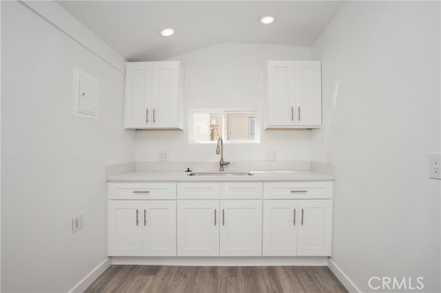 251 Avenida Del Mar, San Clemente CA: https://media.crmls.org/medias/c0e42727-0baa-42e2-b686-048e0f472bc5.jpg