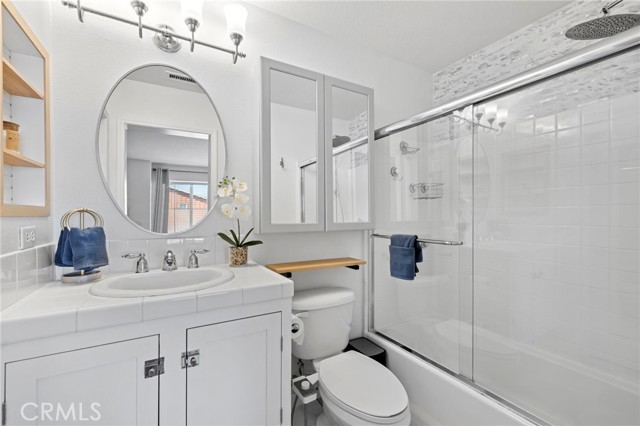 Detail Gallery Image 18 of 41 For 34 Platinum Cir, Ladera Ranch,  CA 92694 - 2 Beds | 2/1 Baths
