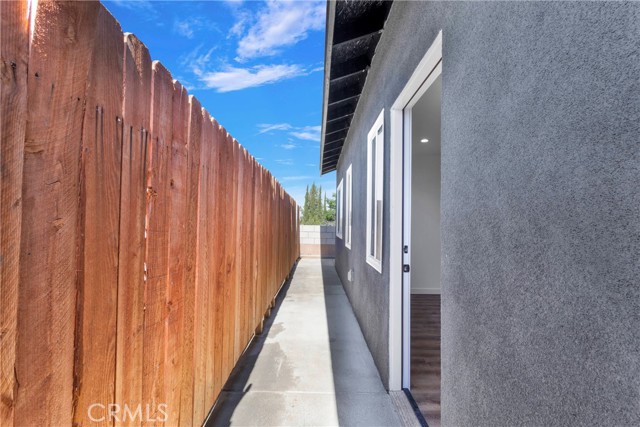 Detail Gallery Image 14 of 23 For 5470 N Mountain View Ave, San Bernardino,  CA 92405 - 2 Beds | 2 Baths