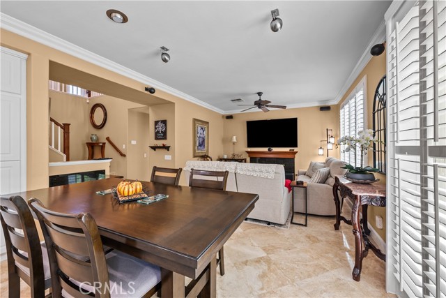 28456 Calex Drive, Valencia CA: https://media.crmls.org/medias/c0e64376-fd16-437b-a751-51682102b2b5.jpg