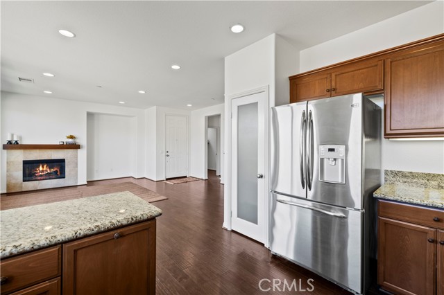 Detail Gallery Image 9 of 29 For 6790 Simmons Way, Moorpark,  CA 93021 - 3 Beds | 2/1 Baths