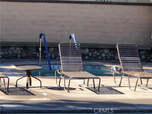 Detail Gallery Image 37 of 44 For 25056 Driftoak, Murrieta,  CA 92562 - 3 Beds | 2/1 Baths