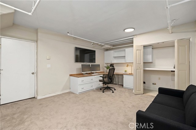 Detail Gallery Image 18 of 22 For 14535 Margate St #13,  Sherman Oaks,  CA 91411 - 3 Beds | 2/1 Baths