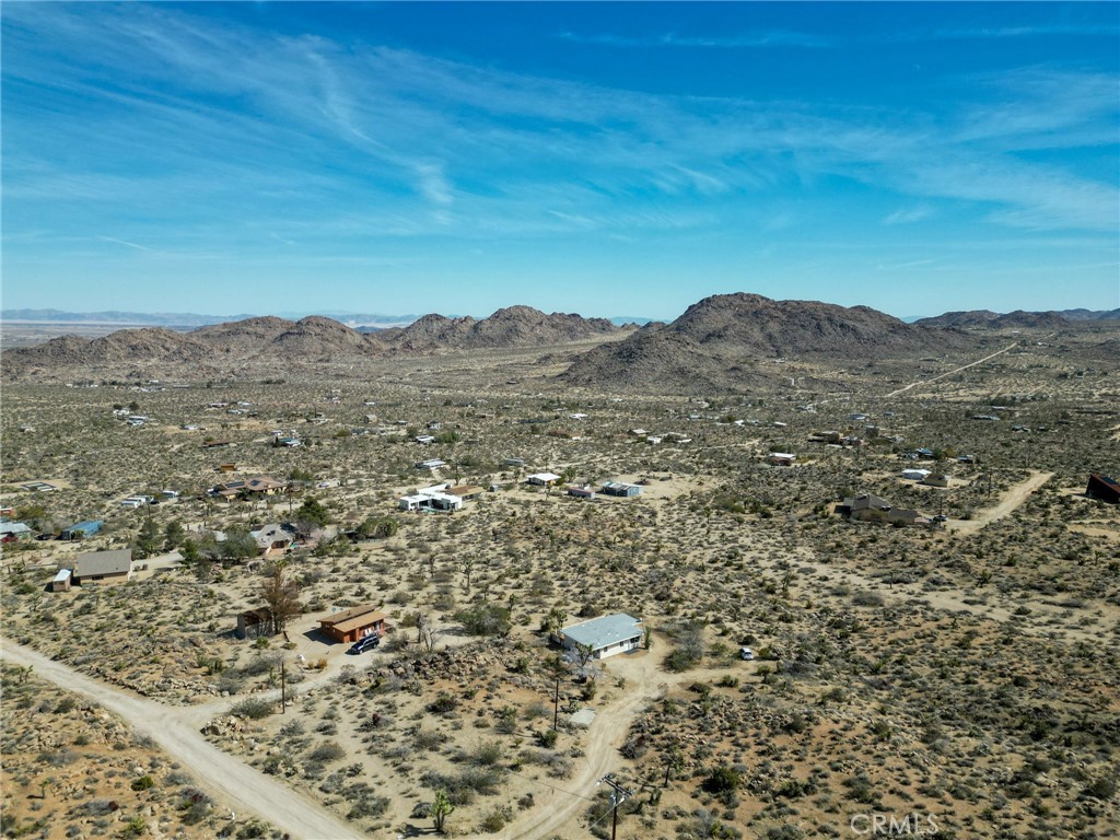 MLS #OC25046636 image #2