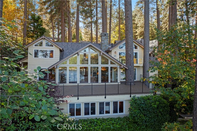 Detail Gallery Image 2 of 62 For 27772 Hamiltair Dr, Lake Arrowhead,  CA 92352 - 5 Beds | 5 Baths