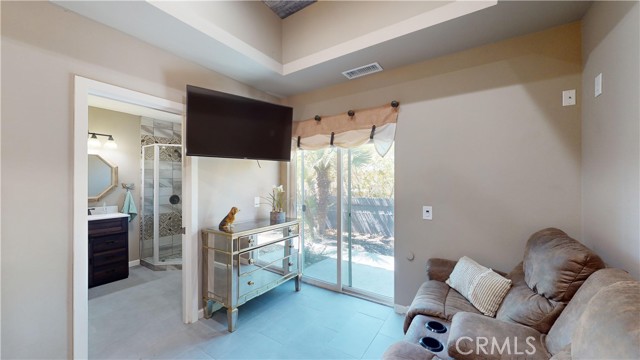 Detail Gallery Image 20 of 39 For 46346 Shadow Mountain Dr, Palm Desert,  CA 92260 - 3 Beds | 3/1 Baths