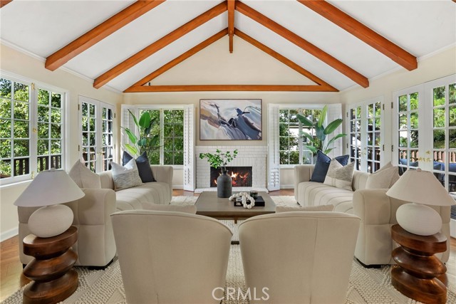 Detail Gallery Image 3 of 70 For 421 High Dr, Laguna Beach,  CA 92651 - 4 Beds | 4 Baths