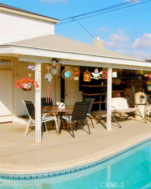 Detail Gallery Image 10 of 29 For 2803 Frankel, Lakewood,  CA 90712 - 4 Beds | 2 Baths