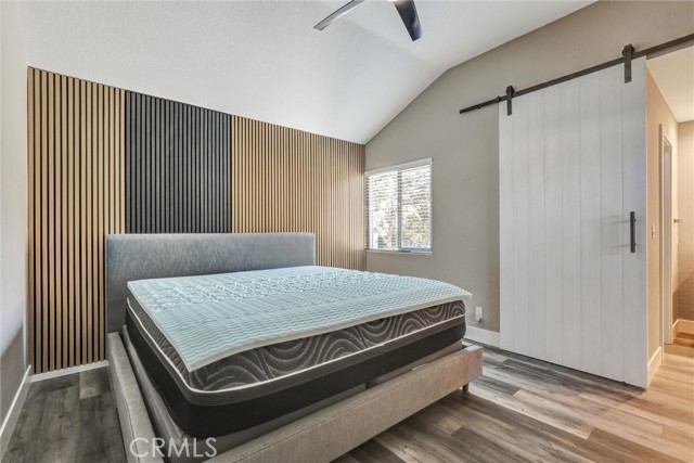 26072 Donegal Lane, Lake Forest CA: https://media.crmls.org/medias/c0e8a9fc-aa4d-416c-9358-45ce3bd35b3f.jpg