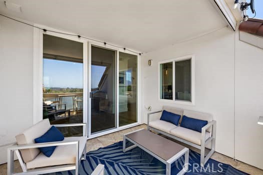 92 Terra Vista, Dana Point CA: https://media.crmls.org/medias/c0e911bc-bcec-4d6c-b312-84a304e24501.jpg