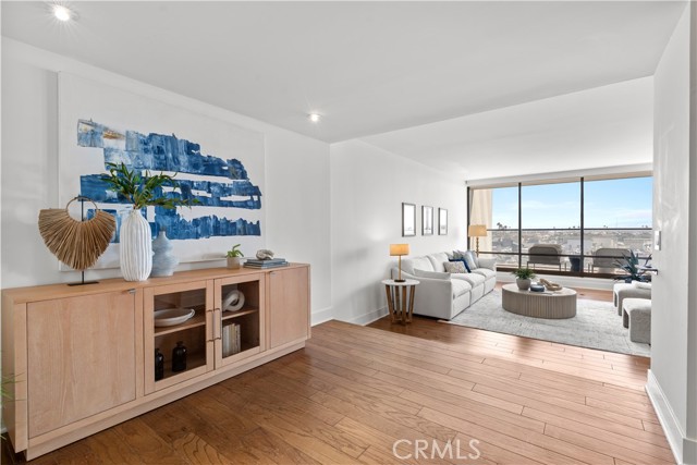 Detail Gallery Image 5 of 18 For 601 Lido Park Dr 3f,  Newport Beach,  CA 92663 - 2 Beds | 2/1 Baths