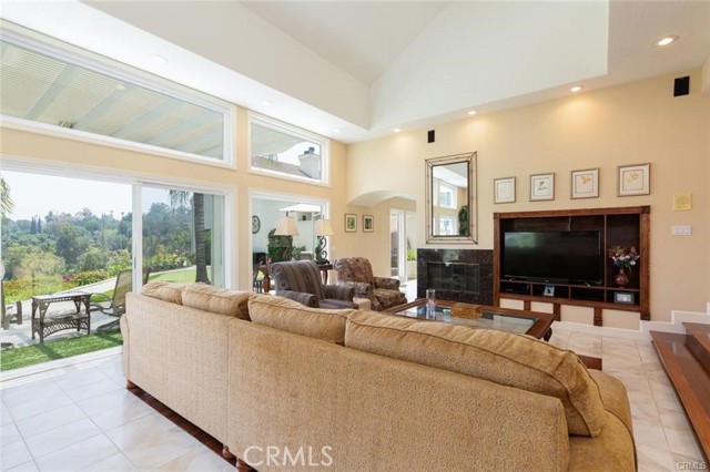 Detail Gallery Image 11 of 52 For 1802 Prince Albert Dr, Riverside,  CA 92507 - 2 Beds | 2 Baths