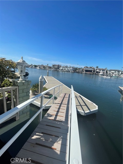 Detail Gallery Image 42 of 55 For 3562 Venture Dr, Huntington Beach,  CA 92649 - 4 Beds | 2/1 Baths