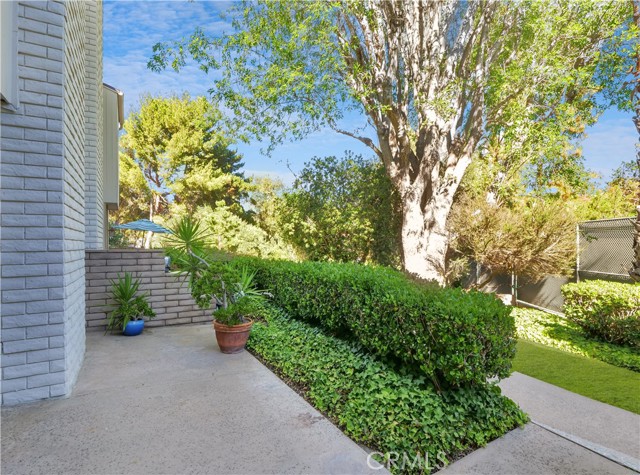 3608 Estates Lane, Rolling Hills Estates, California 90274, 2 Bedrooms Bedrooms, ,1 BathroomBathrooms,Residential,Sold,Estates,SB22146768