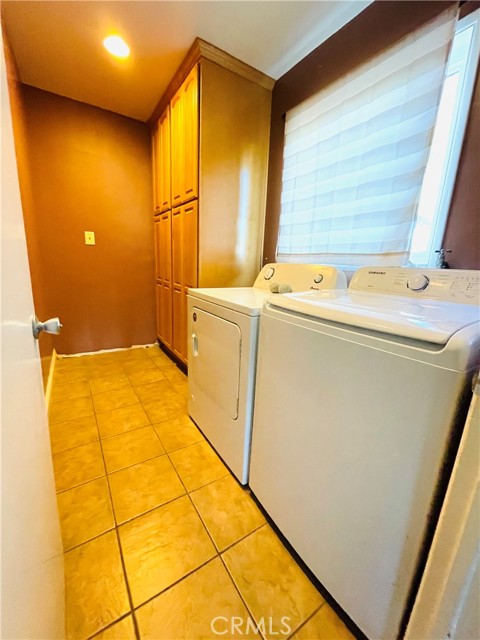 Detail Gallery Image 15 of 26 For 7957 Sausalito Ave, West Hills,  CA 91304 - 5 Beds | 2 Baths