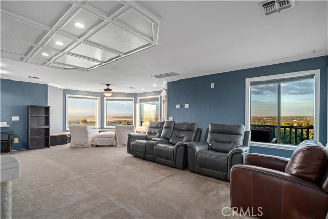 Detail Gallery Image 39 of 72 For 41432 Terrazzo Dr, Palmdale,  CA 93551 - 4 Beds | 3 Baths