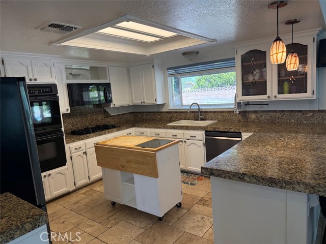 Detail Gallery Image 17 of 68 For 1703 W Avenue K12, Lancaster,  CA 93534 - 3 Beds | 2 Baths