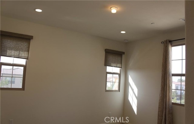 Detail Gallery Image 24 of 37 For 111 Briarberry, Irvine,  CA 92618 - 4 Beds | 3 Baths